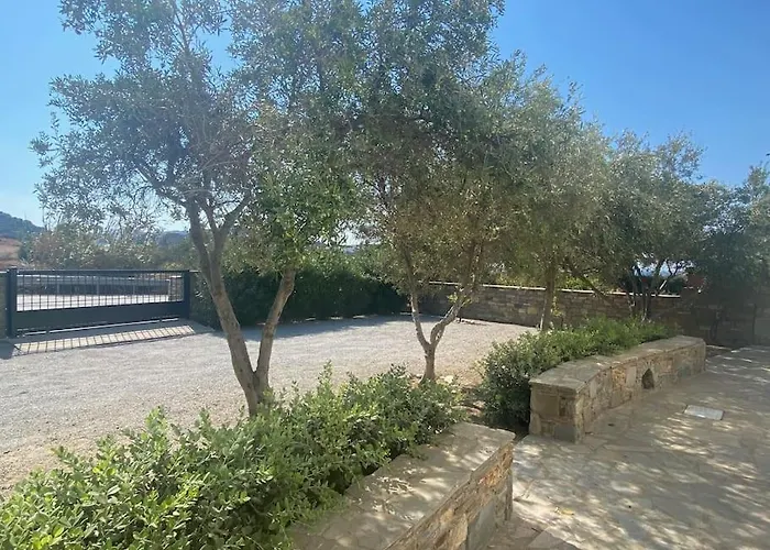 2 Naxos Villa *