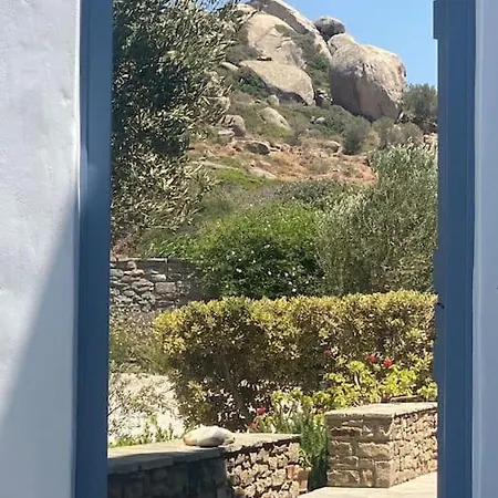2 Naxos * Plaka (Naxos)