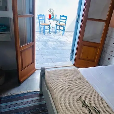 2 Naxos Pláka